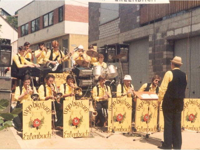 Auftritt der MGV Big Band beim Ketteltorfest 1983